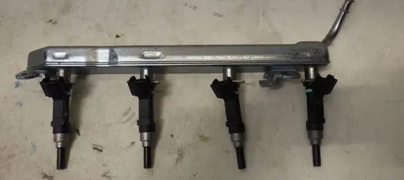 Toyota Yaris Fuel main line pipe 0280158394