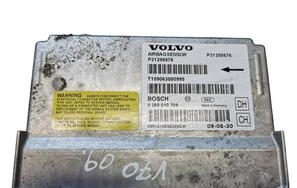 Volvo V70 Airbag control unit/module P31295676 T109063000995 0285010709