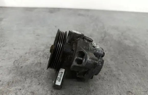 Honda Civic Power steering pump 