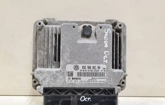 Skoda Octavia Mk2 (1Z) Engine control unit/module 03G906021RH 0281014136 03G906021AB
