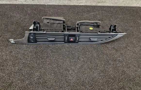 Audi A7 S7 4G Dash center air vent grill 4G1927227 4G0941509