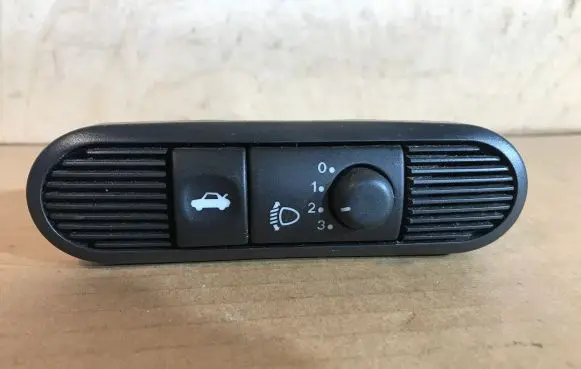 Jaguar XJ X308 Headlight level height control switch LNC6000BC 10400961150 0775004410