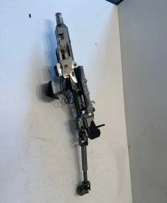 Steering wheel axle set