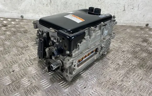 Toyota Prius (XW50) Voltage converter inverter 2321001722 G920047261