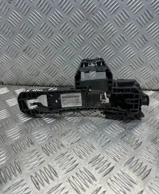 Mercedes-Benz SLK R172 Front door exterior handle/bracket A2047601734 01050795003 A359401