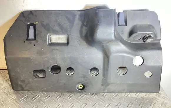 Porsche Cayenne (92A) Dashboard lower bottom trim panel 7P5815174B