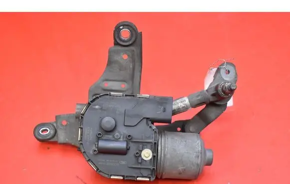 Front wiper linkage and motor
