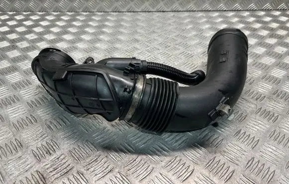 BMW 3 F30 F35 F31 Air intake duct part 7807493