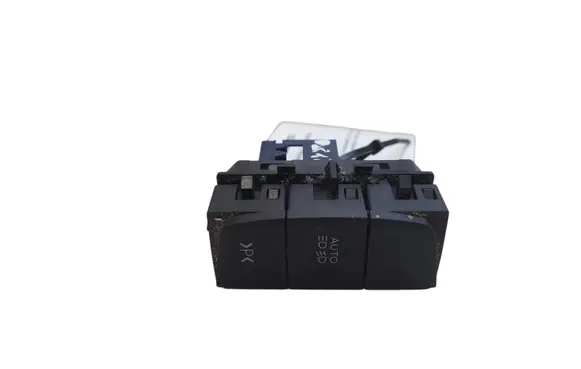 Peugeot 508 Light switch 96657751ZD