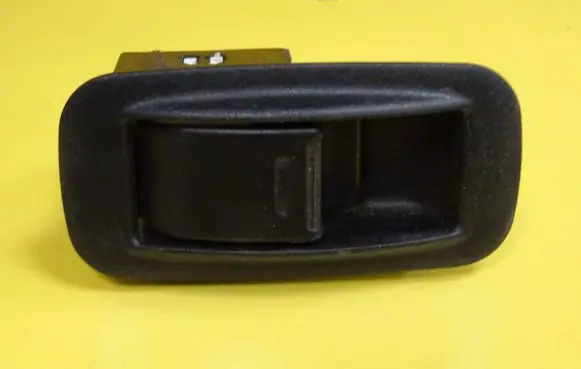 Toyota Avensis T220 Electric window control switch