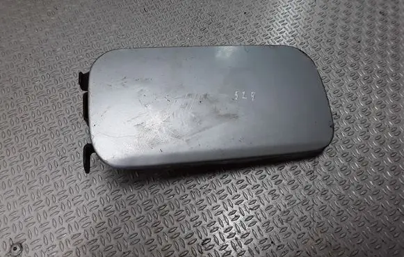 BMW 5 E39 Fuel tank cap