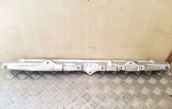 Radiator support slam panel bracket