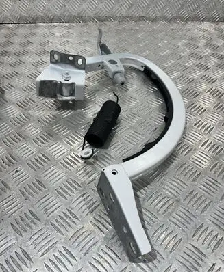 Audi A3 S3 8V Tailgate hinge 8V5827301C