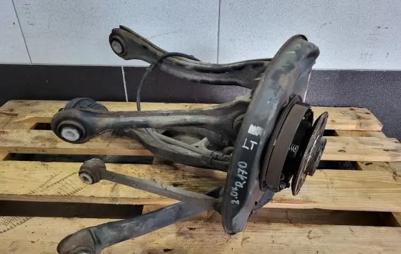 Mercedes-Benz SLK R170 Rear wheel hub