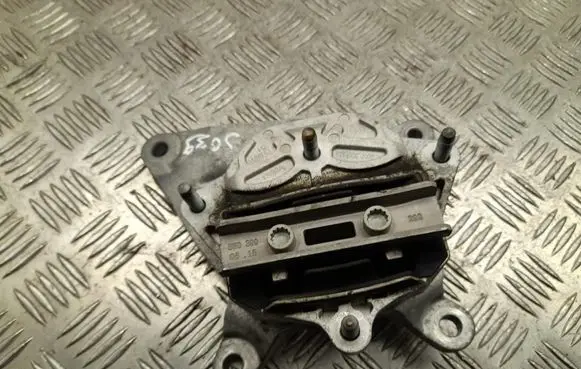 Audi A5 Engine mount bracket 8W0399118D