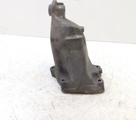 Mercedes-Benz E W212 Engine mounting bracket A6512233504