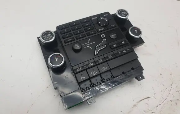 Volvo XC70 Climate control unit 30782281 07W28E05 MC28EB00107