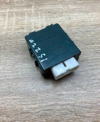 Lexus IS 220D-250-350 Door control unit/module 8597053030 0515004060