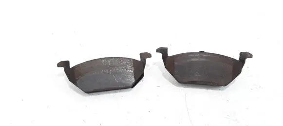 Volkswagen Bora Brake pads (front) 