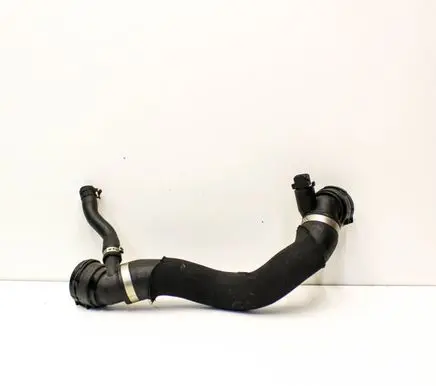 BMW 5 GT F07 Engine coolant pipe/hose 7575427