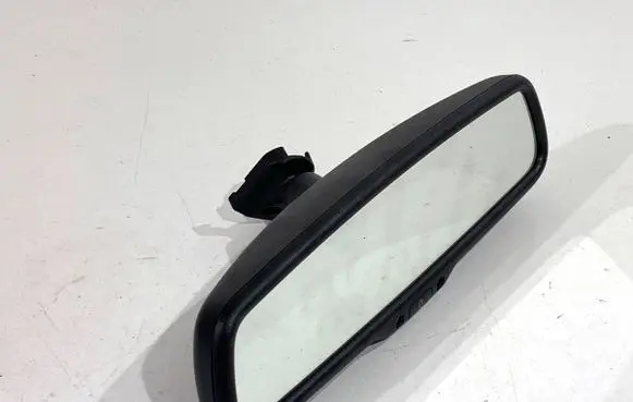 Nissan Qashqai Rear view mirror (interior) 