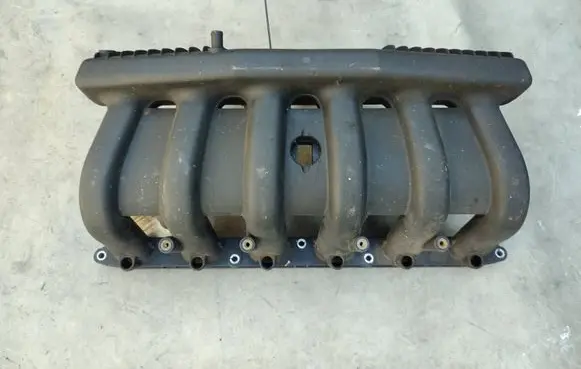 BMW 5 E39 Intake manifold 1427618 11611427618
