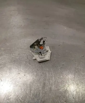 Loading door lock