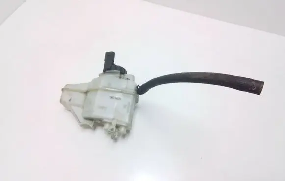 Skoda Octavia Mk2 (1Z) Brake fluid reservoir 1K2611301B