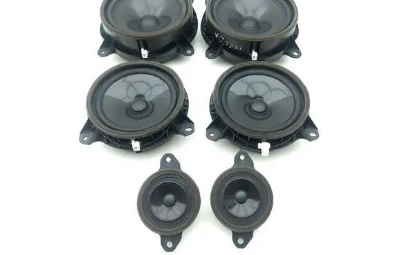 Lexus UX Audio system kit 8616076130 8616076140