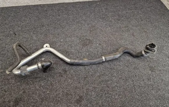 Mercedes-Benz C W205 Engine coolant pipe/hose A2058303102