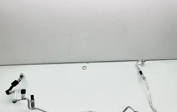 Air conditioning (A/C) pipe/hose