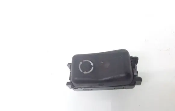 Mercedes-Benz E W124 Air circulation switch 1248210351
