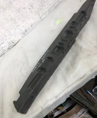 Mazda CX-30 Fender foam support/seal 