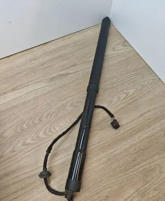 Land Rover Range Rover L405 Tailgate/trunk strut/damper CPLA70354 1037171S01 10012013
