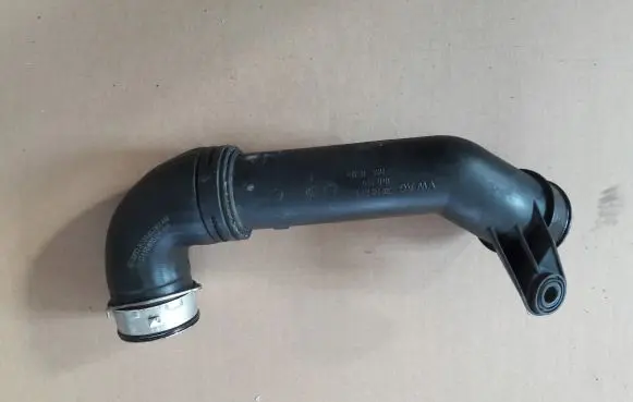Volkswagen Jetta V Intercooler hose/pipe 3C0145770B