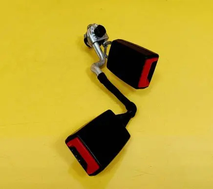 Audi A3 S3 8P Rear seatbelt buckle 8P0857739C