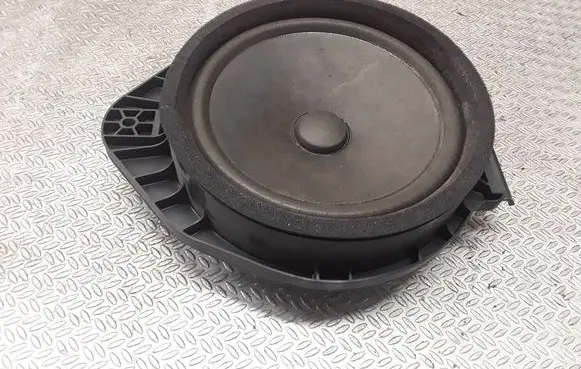 Opel Insignia A Front door speaker 13257499