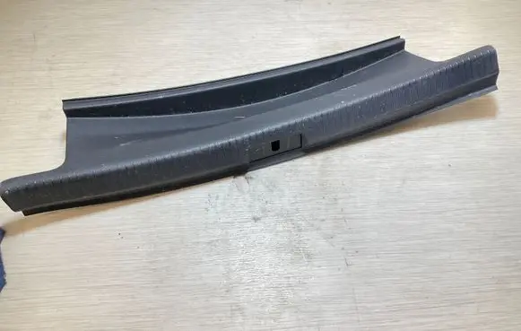 Volkswagen Golf VII Trunk/boot sill cover protection 5G6863459 M7298