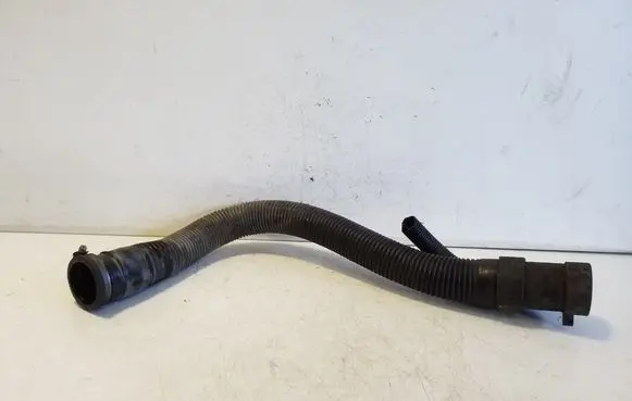 Fuel tank filler neck pipe