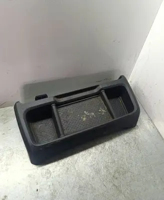 Glove box