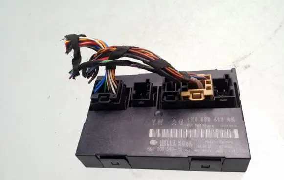 Volkswagen Touran I Comfort/convenience module 1K0959433AK 5DK00858318