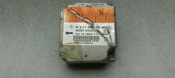 Mercedes-Benz CLS AMG C219 Airbag control unit/module A2118209485