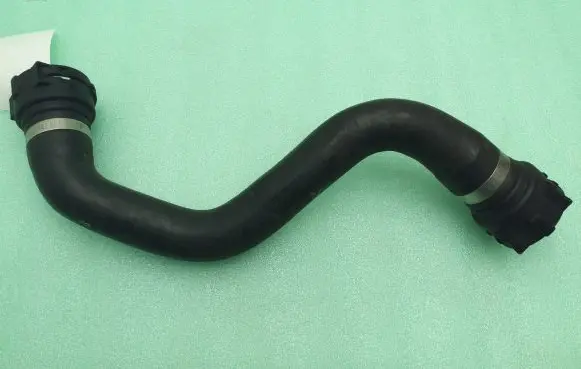 BMW 1 F20 F21 Engine coolant pipe/hose 7812525