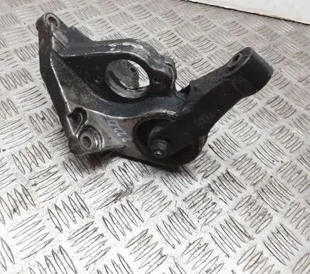 Citroen Berlingo Engine mounting bracket 9637732380