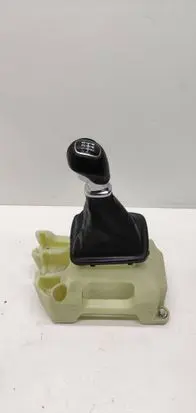 KIA Carens III Gear shifter/selector 43700a4010