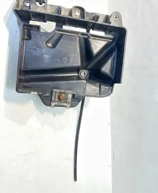 Seat Ibiza IV (6J,6P) Battery box tray 6C0915331D 6C0915331