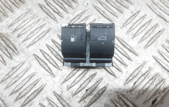 Volkswagen Touareg I Fuel tank opening switch 1K0959903