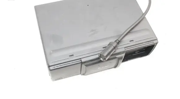 Audi TT Mk1 CD/DVD changer 8N8035111A
