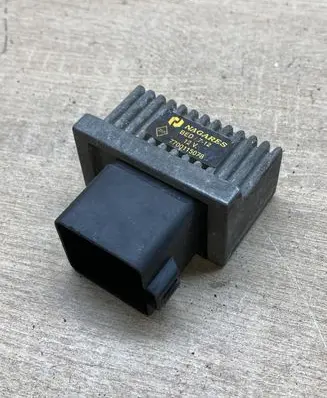 Renault Laguna II Glow plug pre-heat relay 7700115078