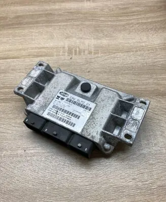 Citroen C3 Engine control unit/module ECU 9647498180 IAW6LP201